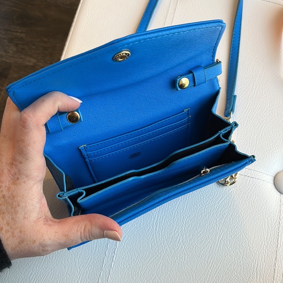 Electric Blue Crossbody Bag - Picture 4 of 4